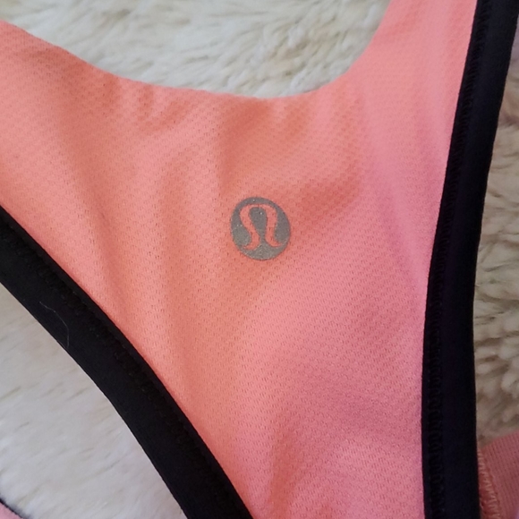 Lululemon Cardio Kick Yoga Tank 4 - Picture 3 of 7